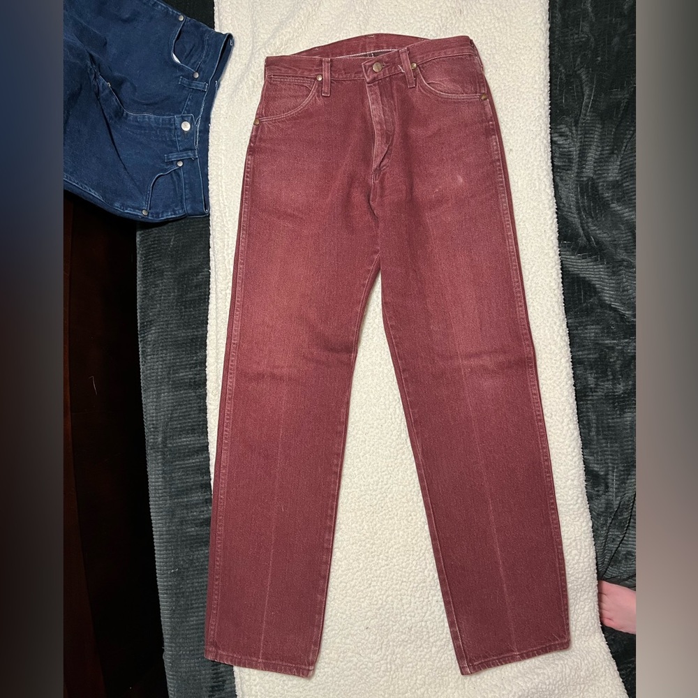 Vintage Wrangler Jeans. Tag is faded, size is 30x32.